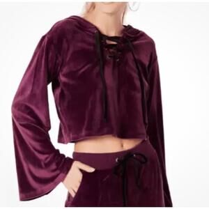 Material girl cropped top hoodie women’s size small